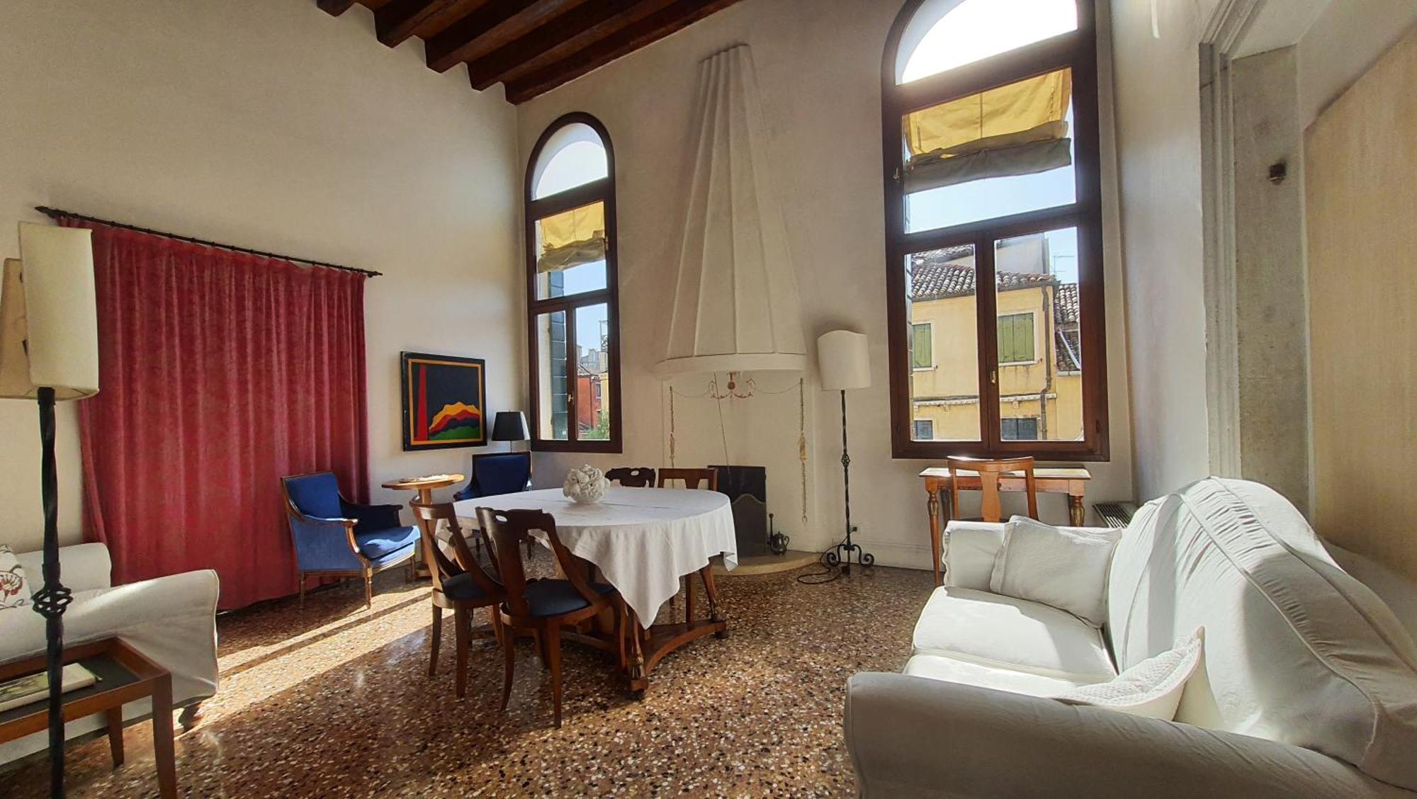 Palazzo Contarini Della Porta Di Ferro Aparthotel Venice Luaran gambar