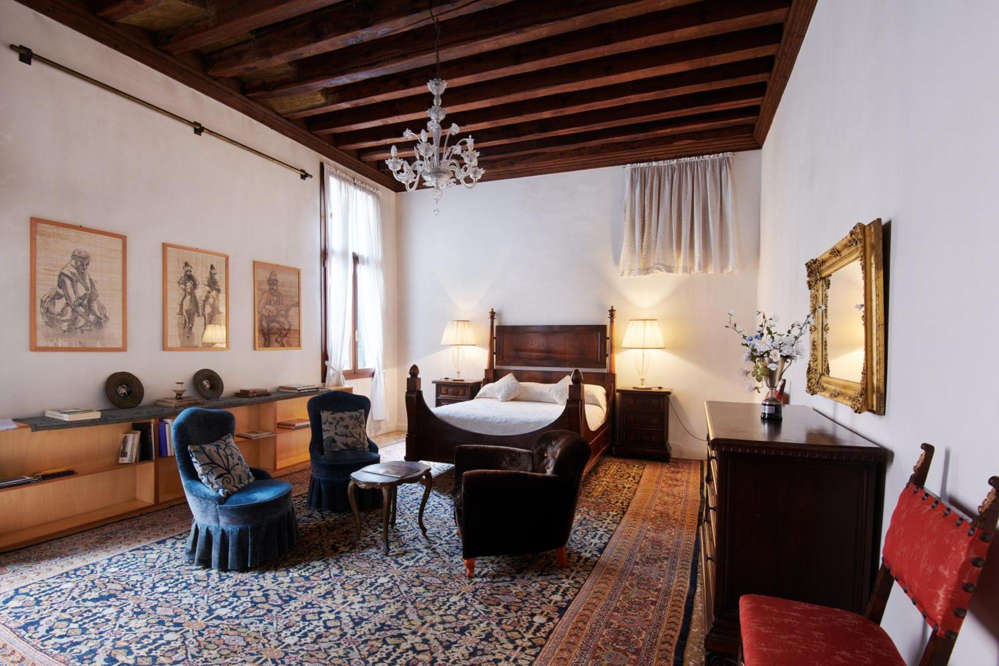 Palazzo Contarini Della Porta Di Ferro Aparthotel Venice Luaran gambar