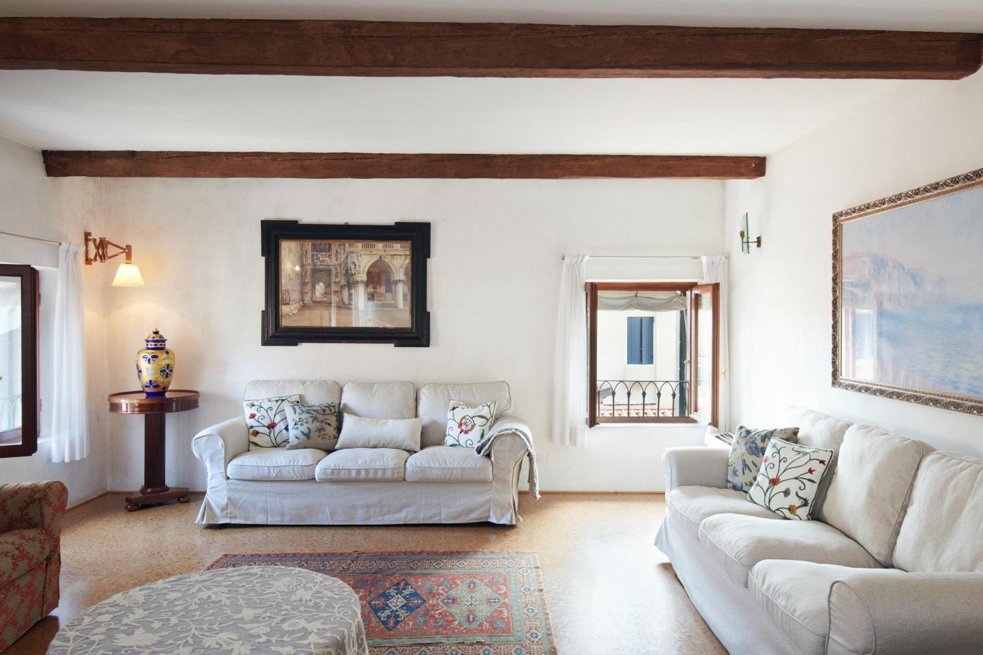 Palazzo Contarini Della Porta Di Ferro Aparthotel Venice Luaran gambar